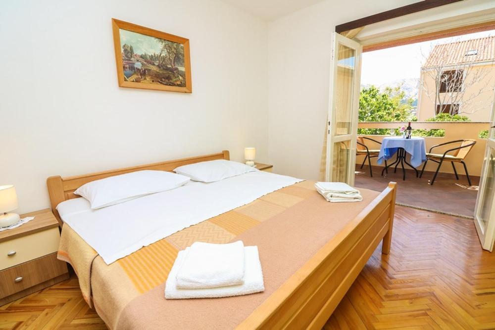 Double Rooms Tomica 2 With Balcony Baška Zewnętrze zdjęcie