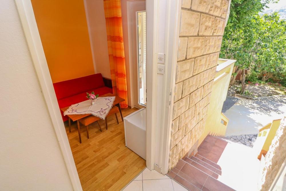 Double Rooms Tomica 2 With Balcony Baška Zewnętrze zdjęcie